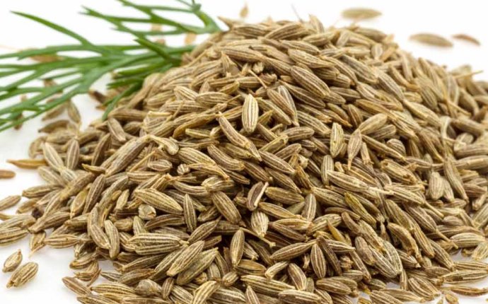 19 Amazing Benefits and Uses Of Cumin (Jeera) For Skin, Hair And