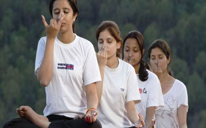 Ayurveda College Courses in India - HTCampus