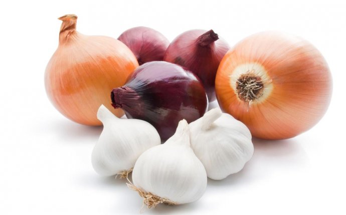 Ayurveda On Rajasic and Tamasic Foods: Onion and Garlic