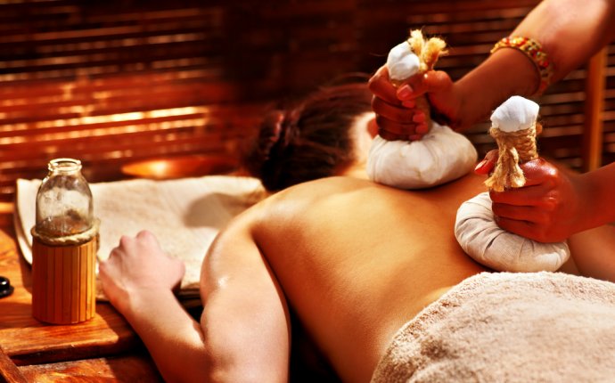 Ayurvedic Massage Center | Non-Ayurvedic vs Ayurvedic